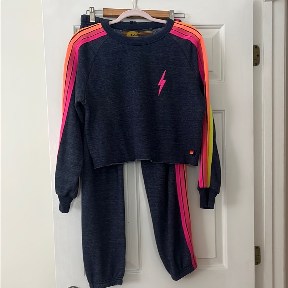 AVIATOR NATION NEON STRIPE SWEATSUIT SIZE M